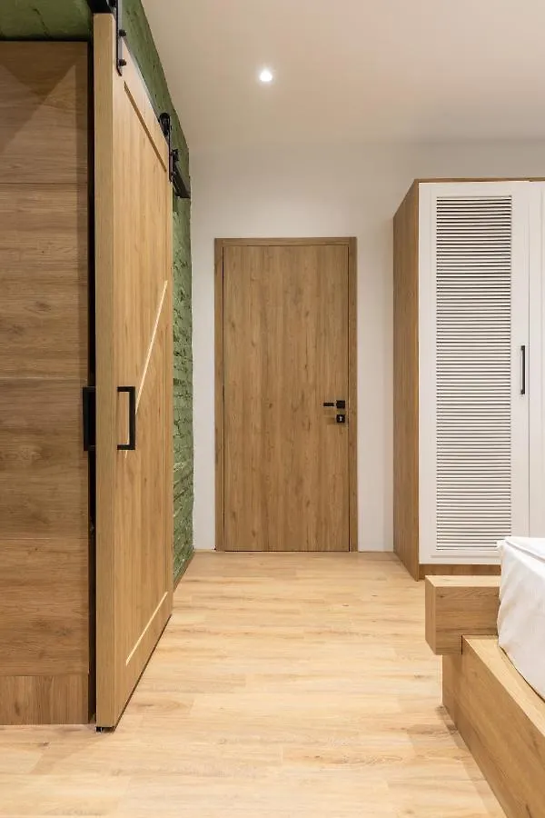 Vater Apartments Tirana 0*,